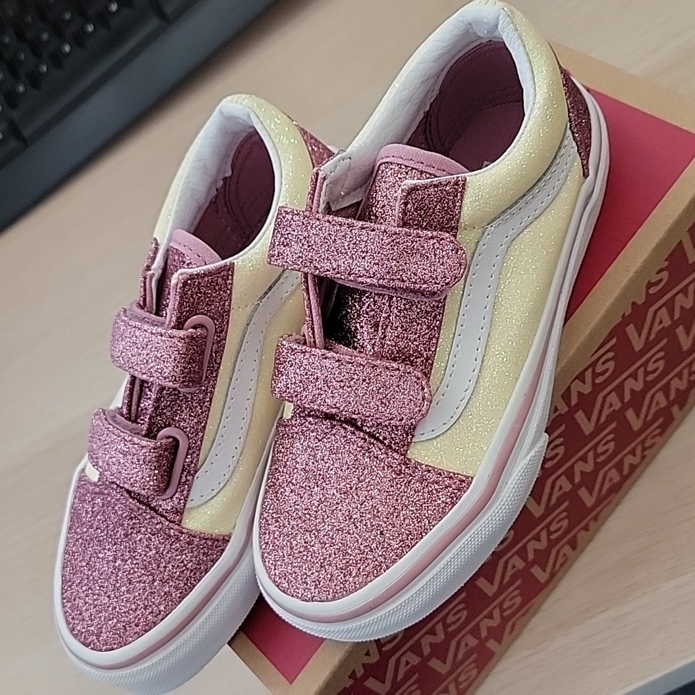 Girls Toddler Vans Old School Velcrow Glitter Pink & Cream New Never Worn